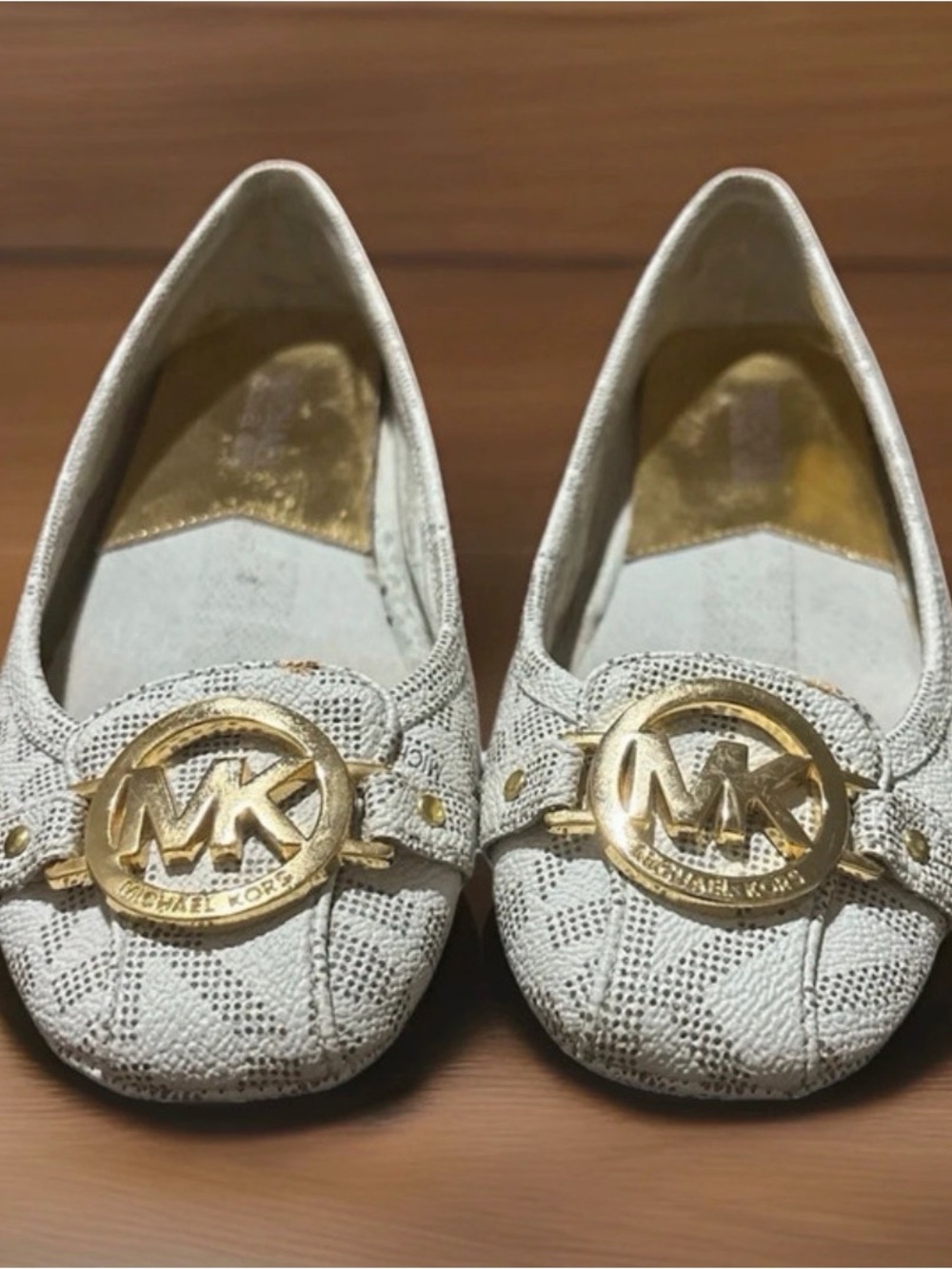Michael Kors Vanilla Leather Logo Medallion Flats